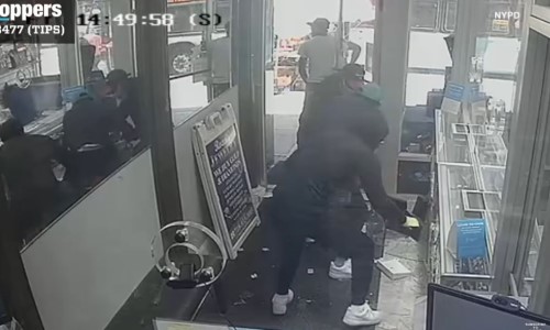 Top 9 Surveillance Videos of the Week: Thieves Perform $2.15M Jewelry Heist